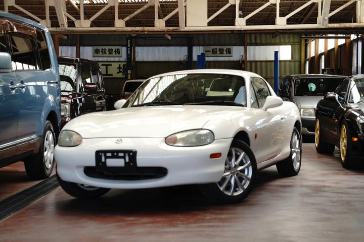 One of ATL-JDM's many JDM Imports / JDM Cars for Sale the 1999 Eunos Roadster S-Special