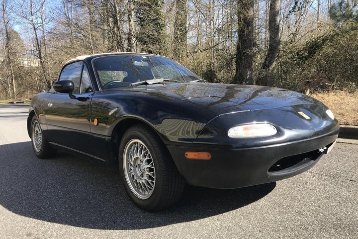 One of ATL-JDM's many JDM Imports / JDM Cars for Sale the 1992 Eunos Roadster S-Special SOLD