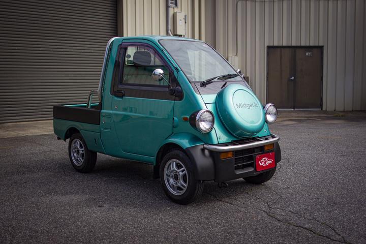 One of ATL-JDM's many JDM Imports / JDM Cars for Sale the 1996 Daihatsu Midget II  SOLD